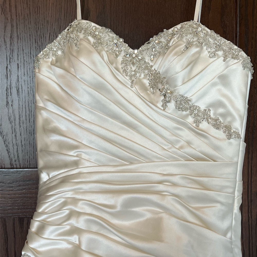 Sweetheart wedding dress